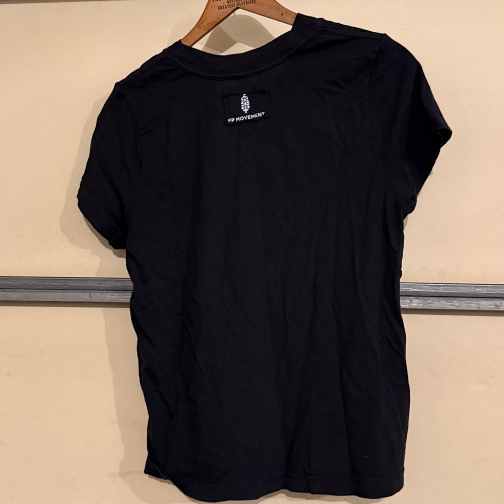 Free people movement shirt - Picture 4 of 6